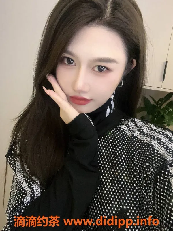 广州楼凤-天河正妹柠檬，800元超值体验等你来！