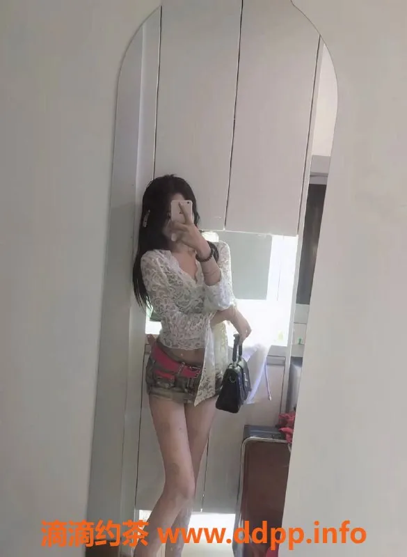 长沙楼凤资源信息,岳麓区19岁小竹，162cm 90cm B罩杯，服务超全面