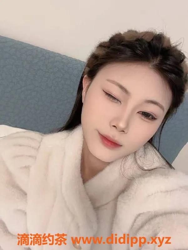 广州楼凤-天河嫩妹豆包，10P鸳鸯浴服务体验