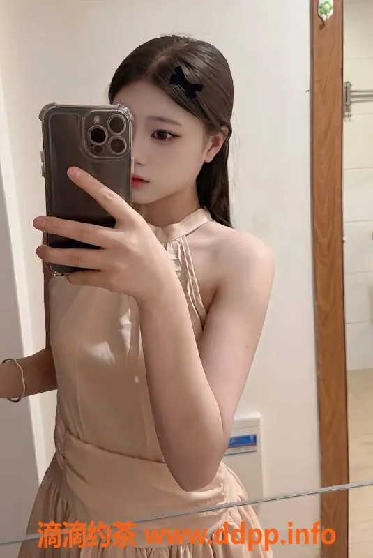 广州楼凤-天河嫩妹豆包，10P鸳鸯浴服务体验