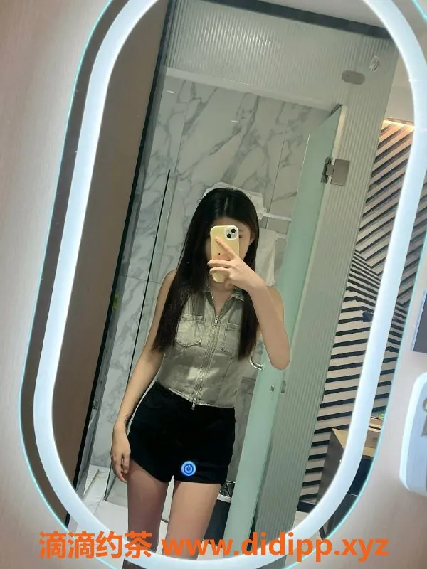 杭州楼凤-拱墅区小鹿18岁可爱女友感，172cm 96斤