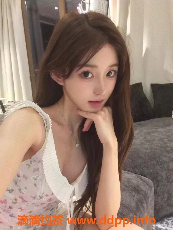 杭州楼凤资源信息,19岁小小林，身高163cm，火辣身材可约！