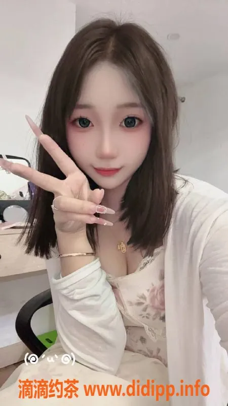 广州楼凤资源信息,天河小怪怪，8P嫩妹大胸服务！