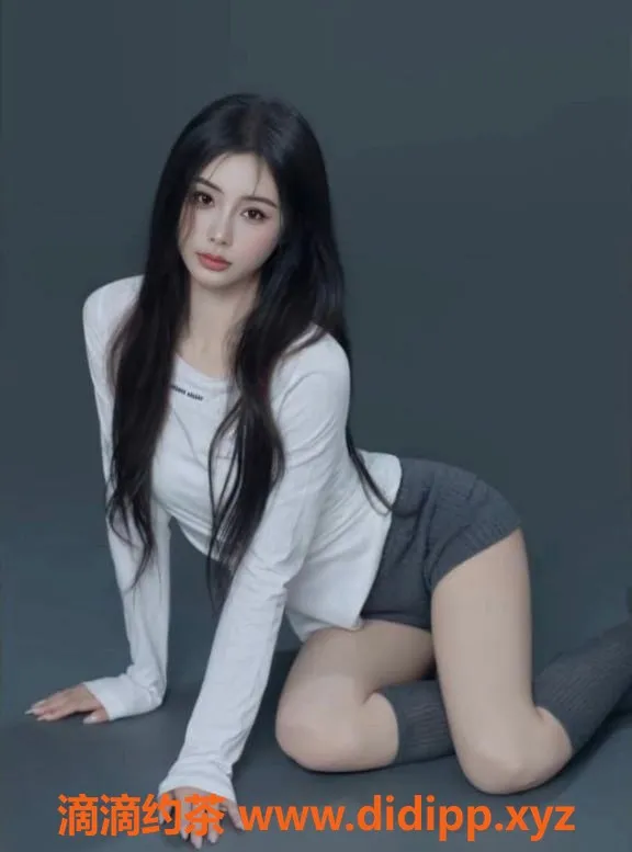 广州楼凤-天河御姐狂野，SM大胸夜课12P等你体验！