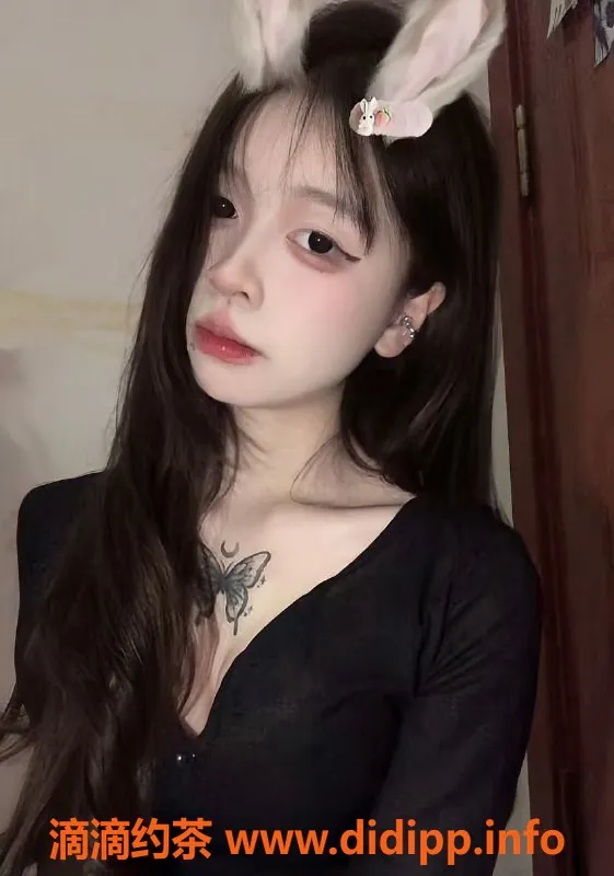 成都楼凤-春熙路嫩妹贝贝，感觉车6p，代聊服务