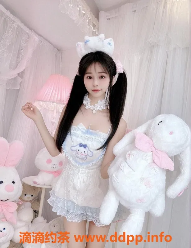 广州楼凤-海珠禾禾，23岁160cm嫩妹，500元体验