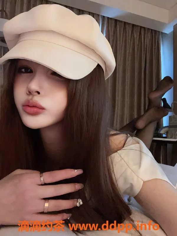 杭州楼凤资源信息,拱墅地区CC，超大胸肉臀，只需1500元起！