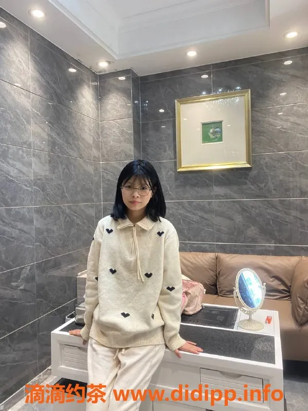 广州楼凤资源信息,天河冰玉，舌吻69p体验，700p让你欲罢不能