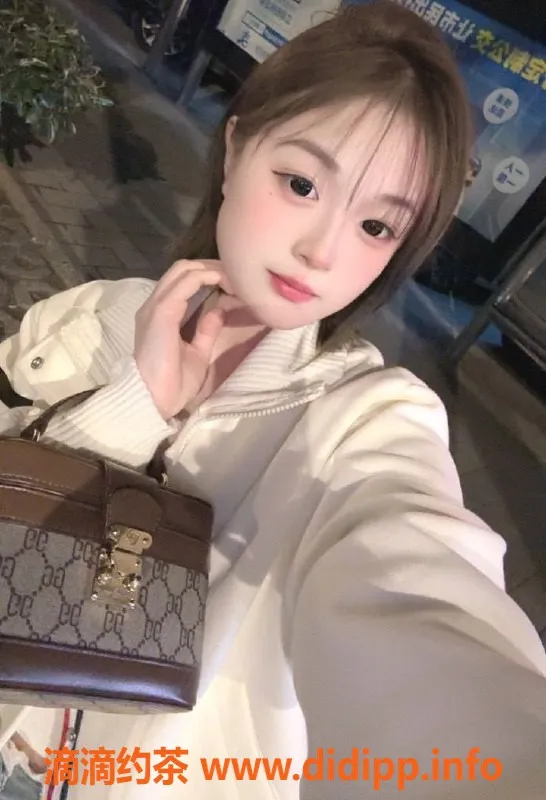 上海楼凤资源信息,浦东可乐，165cm身高，1200P起，服务超赞！