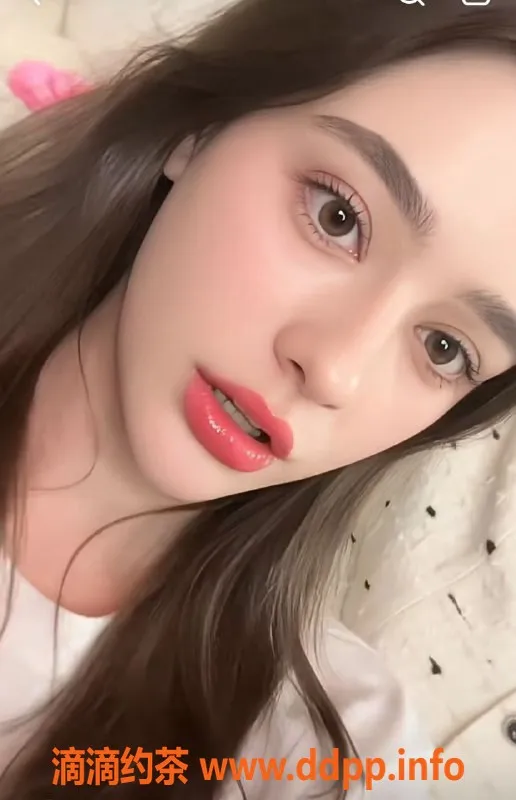 杭州楼凤-上城区尤利娅：22岁美腿169cm：1200元提供多项服务