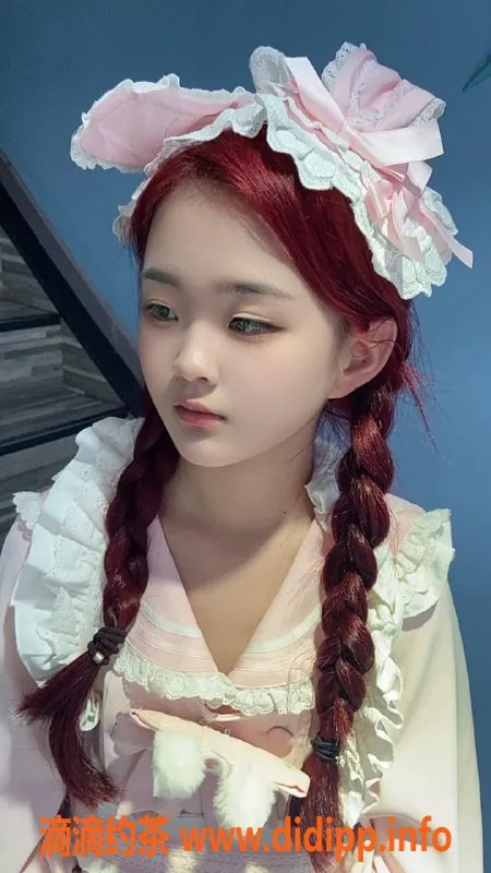 广州楼凤-佛山小甜甜 蛇吻服务800起