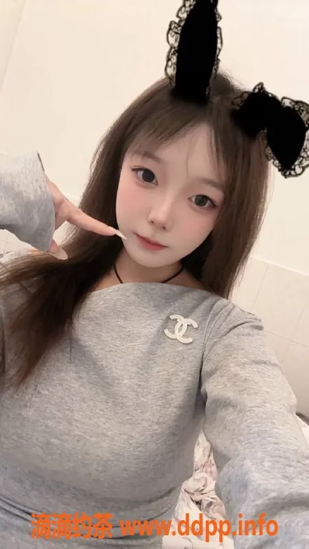 广州楼凤-天河嫩妹小雅，体验鸳鸯浴乐趣