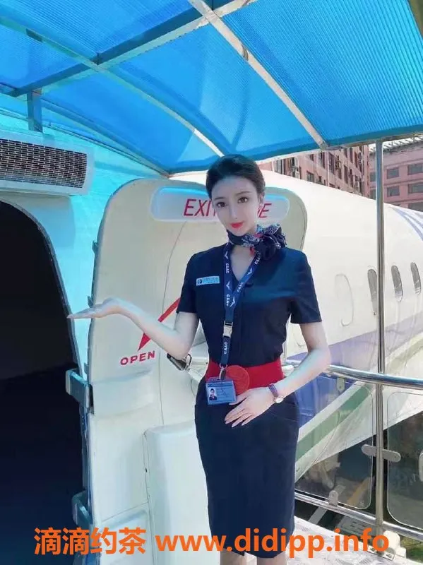 上海楼凤-徐汇东航空姐展展，气质佳，1298元起