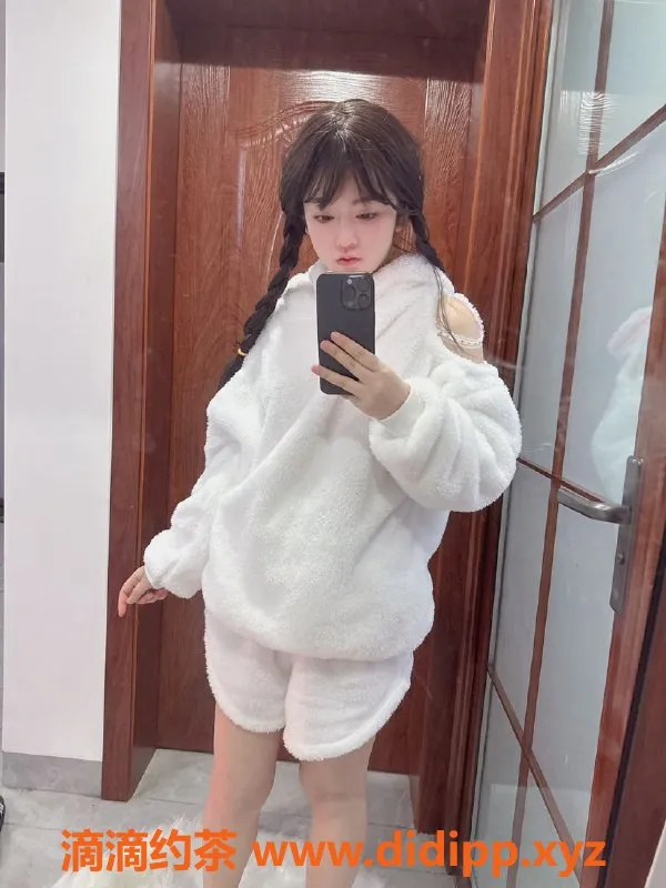 杭州外围-滨江区美少女小不点，165cm，90斤，服务丰富，1200元起