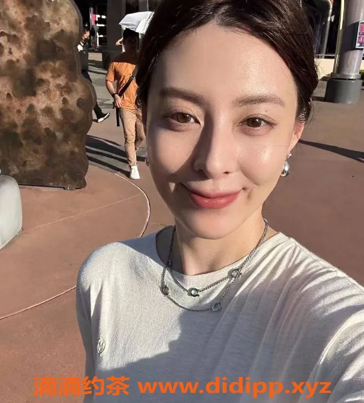 北京楼凤资源信息,风玲姐姐，丰台区165大长腿少妇，课程超值！