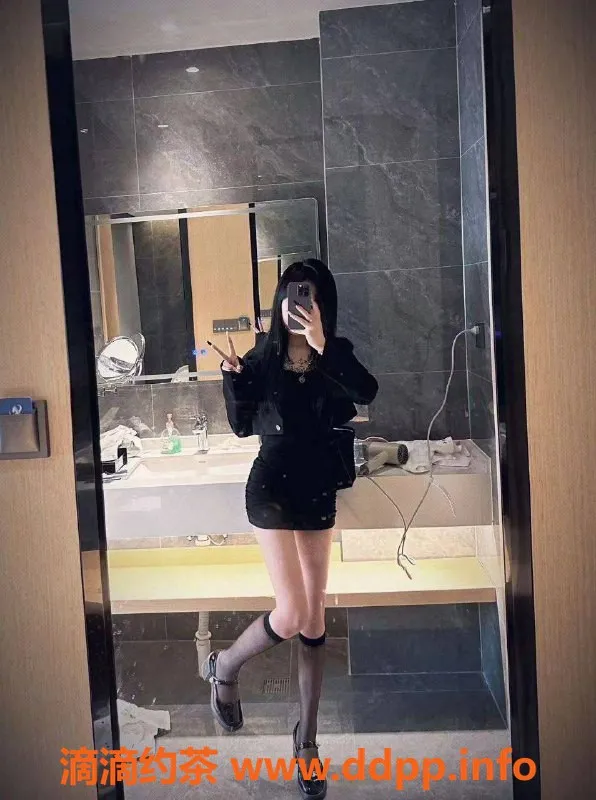 成都楼凤-成都小白兔，5p 9pp服务，超可爱萝莉学妹