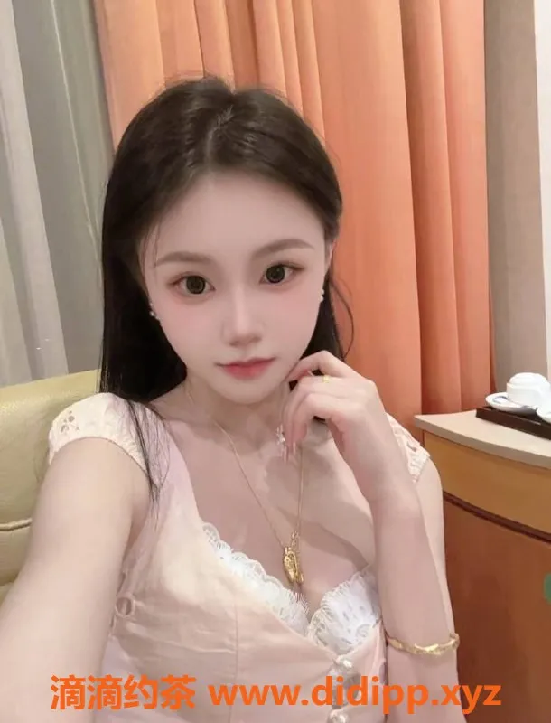 广州楼凤资源信息,广州天河小鱼嫩妹，888起，欢迎体验！