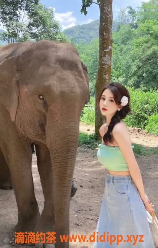 广州楼凤资源信息,佛山英子：8P御姐鸳鸯浴，身材火辣