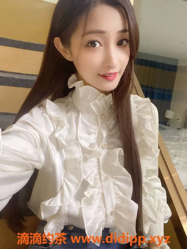 广州楼凤-天河御姐摩羯座，7P鸳鸯浴等你体验！