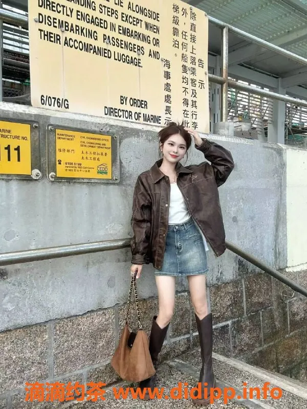 成都楼凤资源信息,成都乐乐儿，20岁嫩妹，颜值9分，陪洗服务推荐！