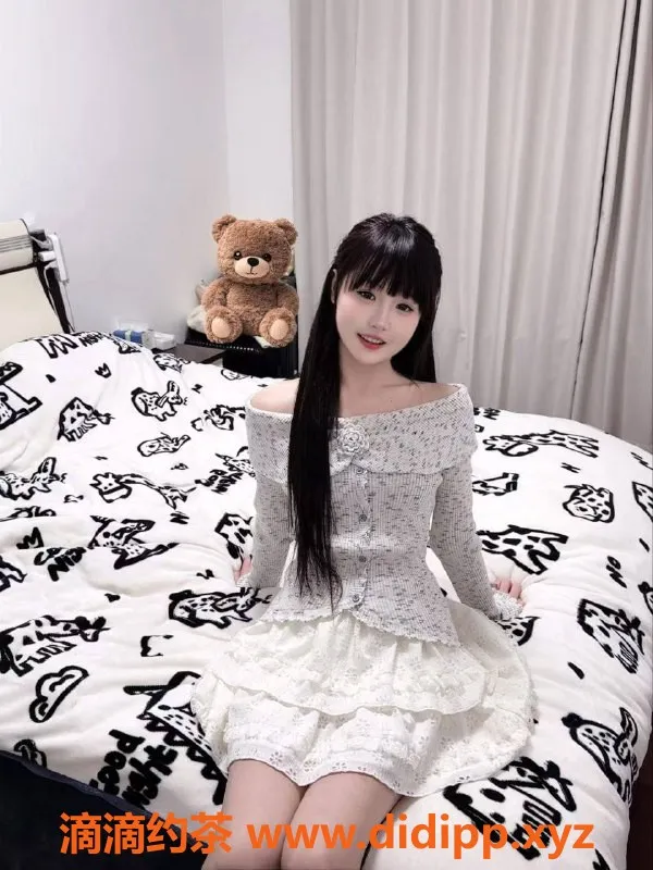 上海楼凤-闵行困困 18岁163cm B罩杯 1200元起