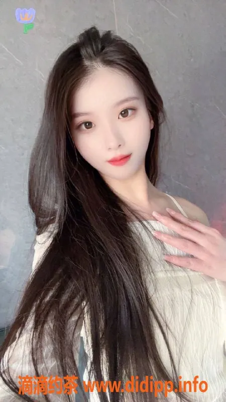 广州楼凤-天河嫩妹小希芸，600元享受服务