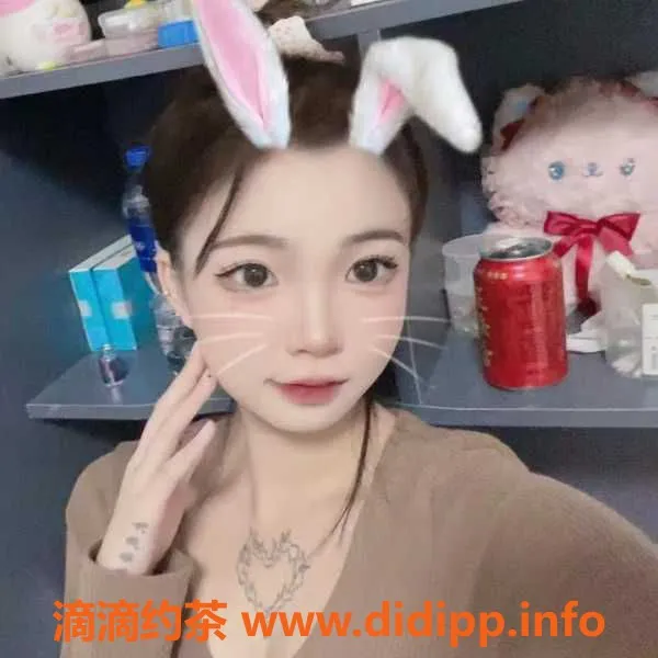 广州楼凤资源信息,黄埔小米，18岁，168cm，激情服务体验