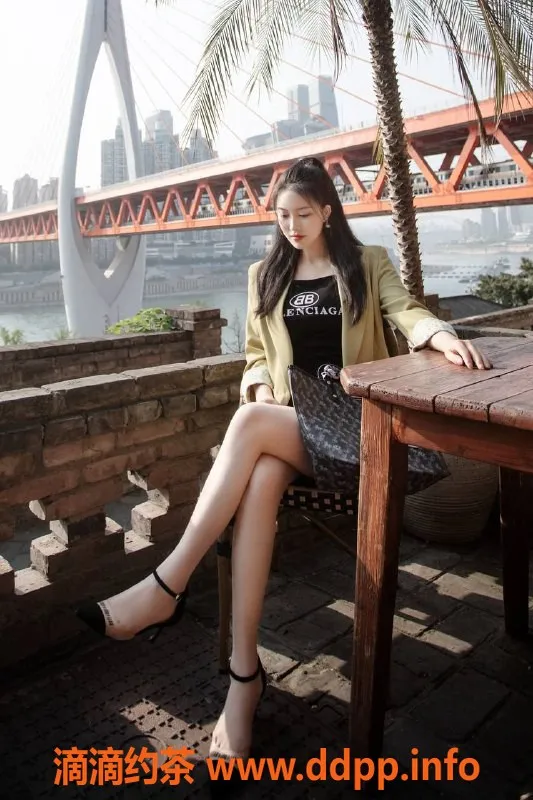 南京楼凤-南京鼓楼潇潇，1200起，尽享私人服务