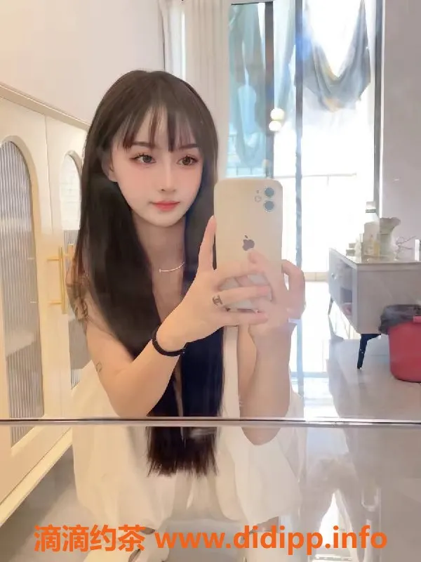 广州楼凤-天河苏苏，700元私密服务，快来体验！