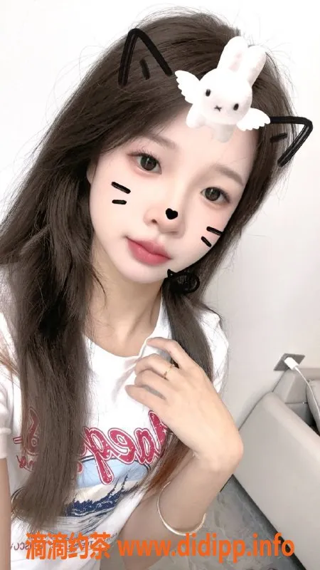 广州楼凤-天河萌萌，课费600，超值体验等你来！