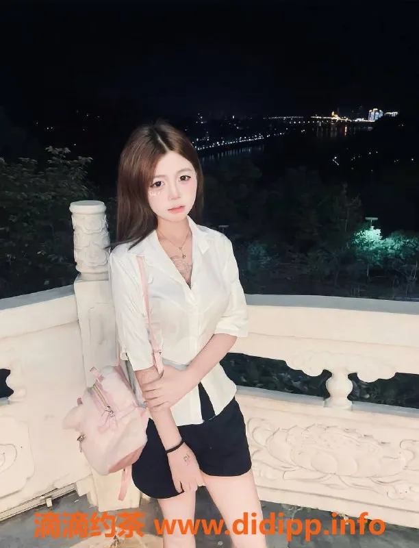 广州楼凤-番禺君君，700元体验贴心服务