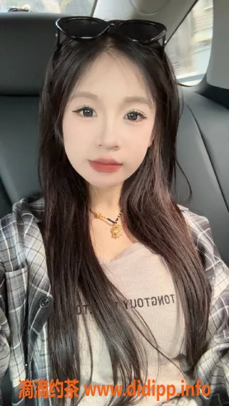 广州楼凤资源信息,天河柒柒，服务三件套，仅需600元起