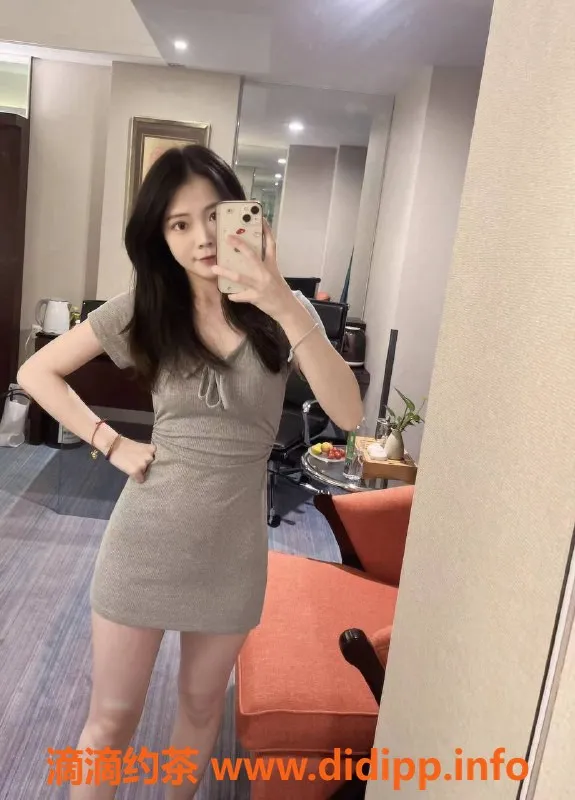 广州楼凤资源信息,白云#小妮，嫩妹上门鸳鸯浴，10P超值体验