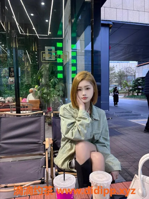 广州楼凤-番禺晶晶 700p服务，期待你的到来！