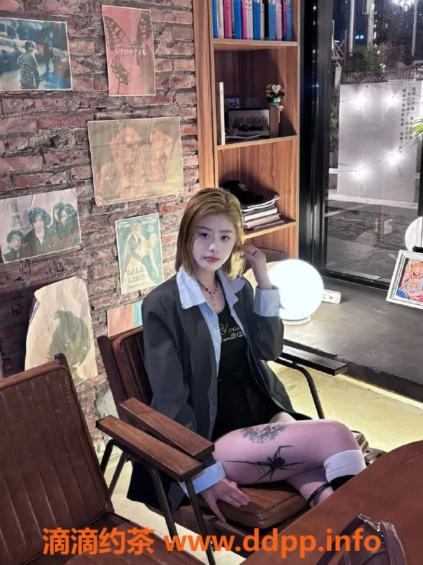 广州楼凤-番禺晶晶 700p服务，期待你的到来！