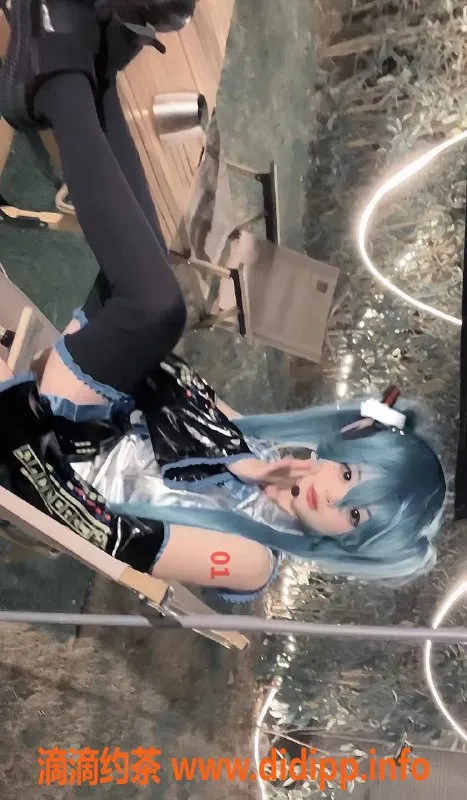 广州楼凤资源信息,妖妖，海珠嫩妹，视频验证，双飞体验