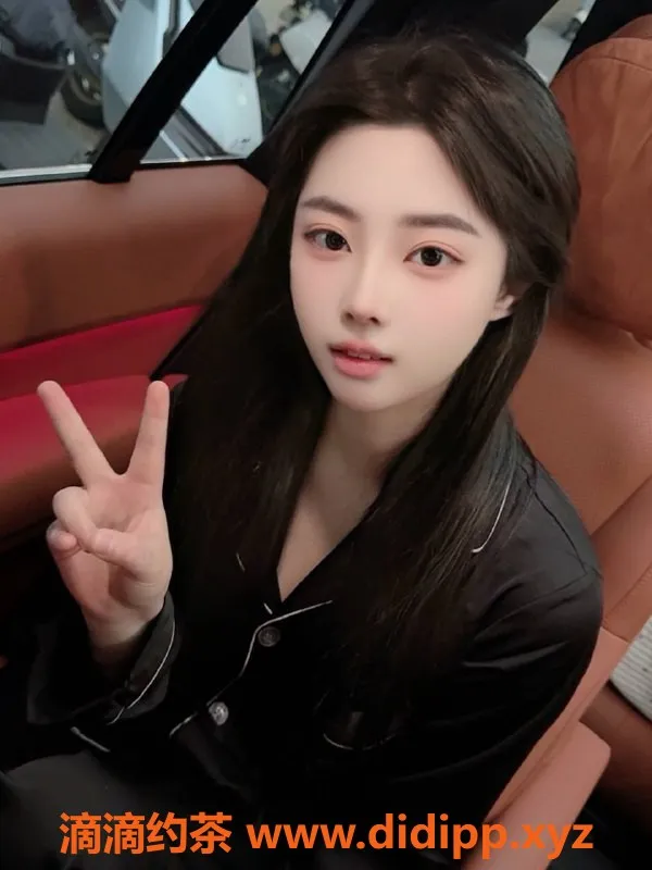 广州楼凤-白云金沙洲林依依，8P嫩妹双飞服务热卖！