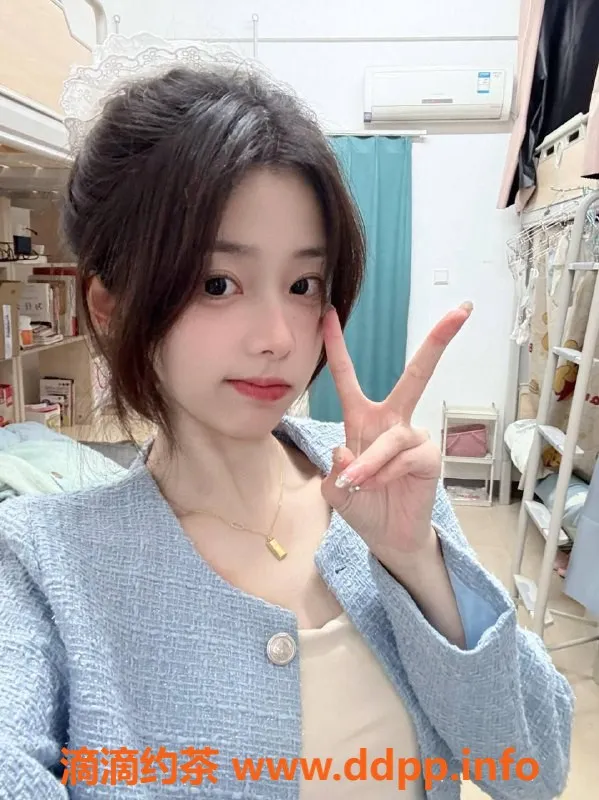 杭州楼凤-西湖区20岁晓晓，166cm C胸热情服务