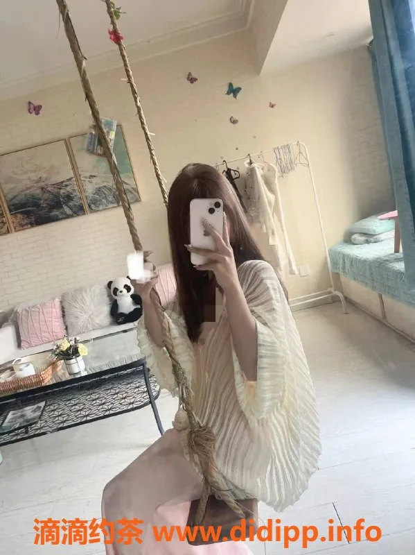 成都楼凤资源信息,青羊区嫩妹念儿，7p代聊优惠100