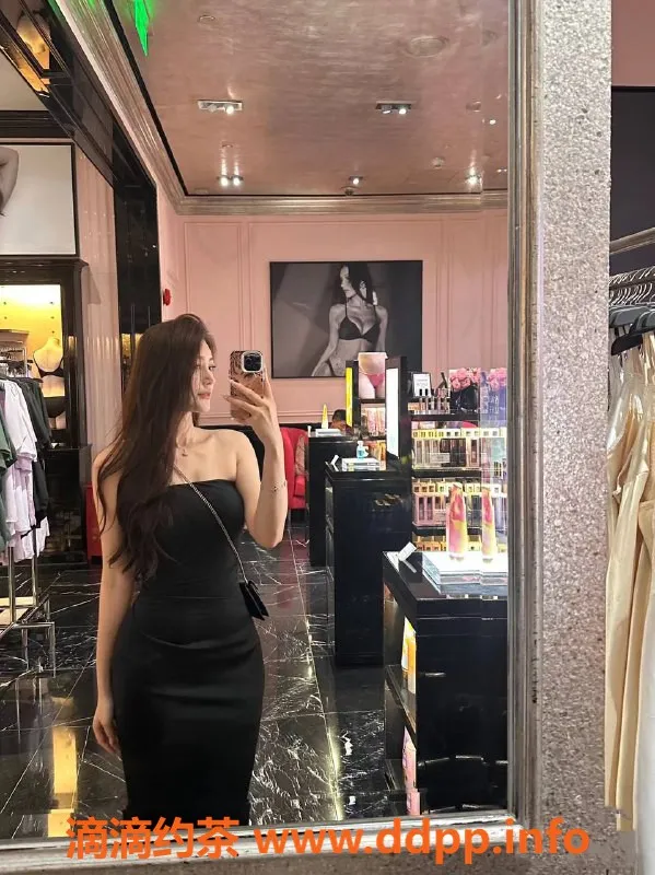 上海楼凤-美鑫-浦东25岁，174cm，1500元体验魅力服务