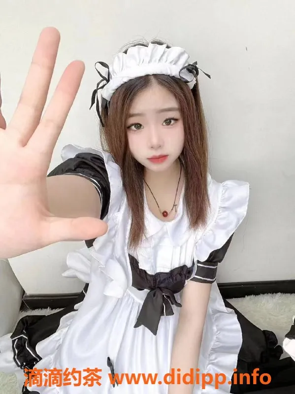 杭州楼凤-上城辛儿，嫩妹价格900/P，热情69互舔