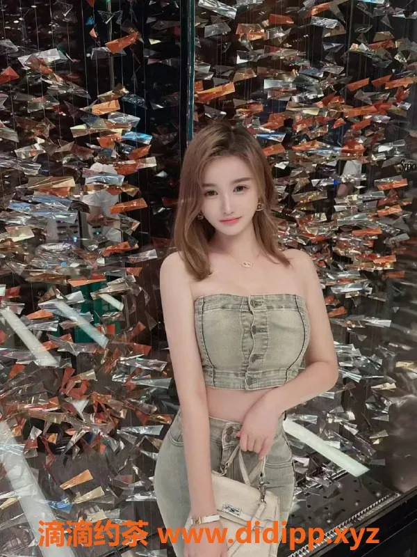 厦门楼凤-思明御姐型高台腿服务，164/D，69元胸推