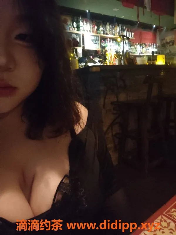 郑州楼凤-中原区小猪，165cm 36E情趣服务，800元起