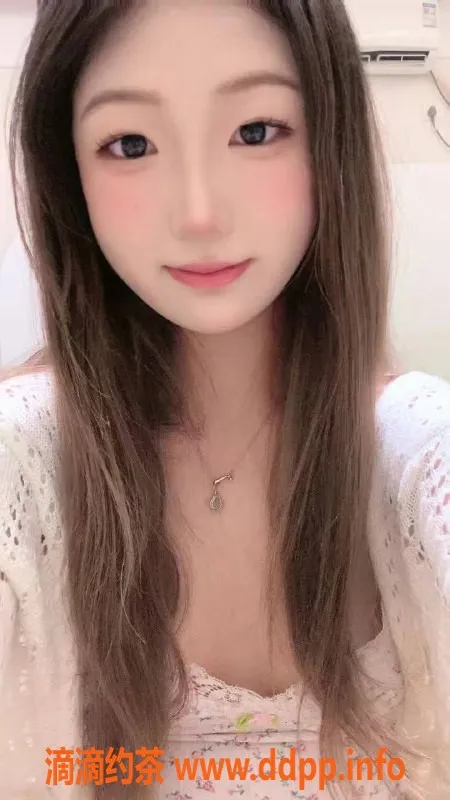 广州楼凤-天河嫩妹小七，夜课8P鸳鸯浴等你体验