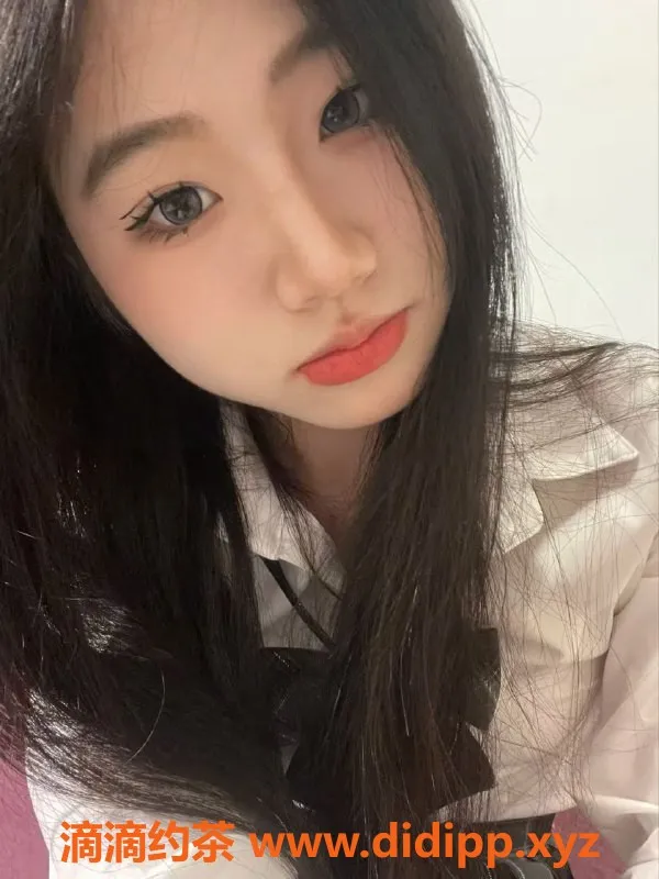 广州楼凤-白云清湖娜娜，18岁168cm，34C，茶费优惠