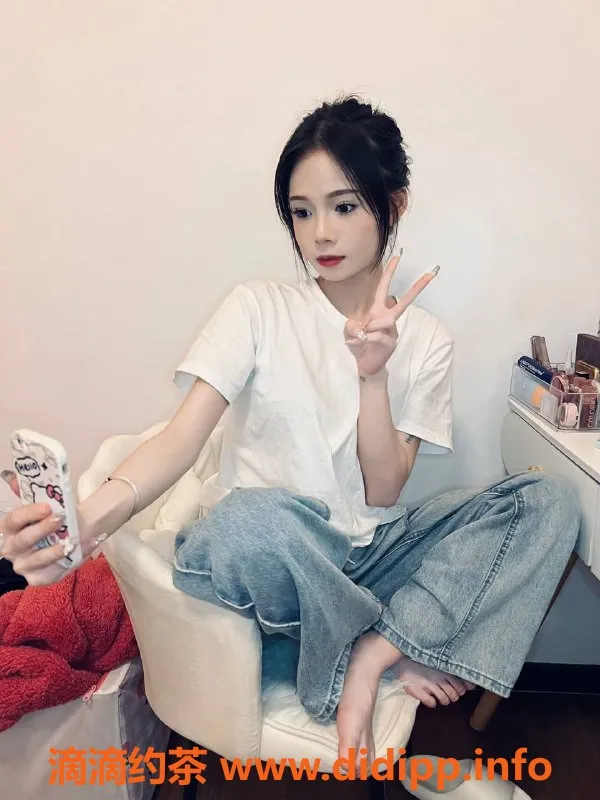 佛山楼凤资源信息,佛山禅城姗姗，500起，私聊约见！