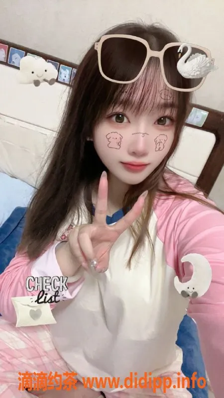 广州楼凤资源信息,天河御姐怜雪，13P大胸服务体验