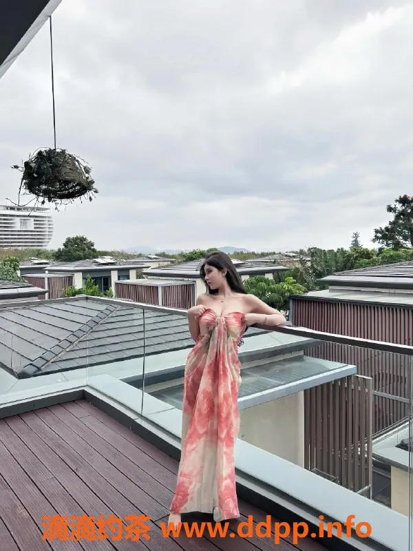 深圳楼凤-南山小微，隐秘服务，私聊咨询