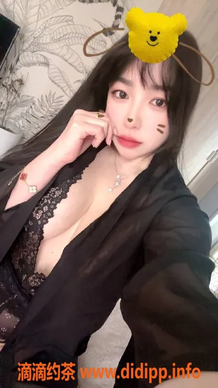 成都楼凤-武侯区御姐小玉，160cm大奶型，5p畅玩！