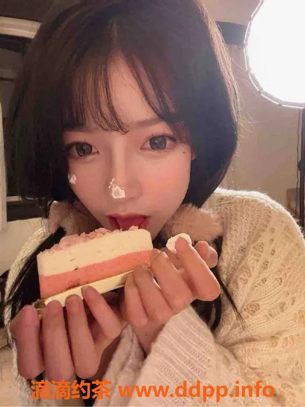 上海楼凤-黄埔果果，168cm D罩杯，体验多项服务！